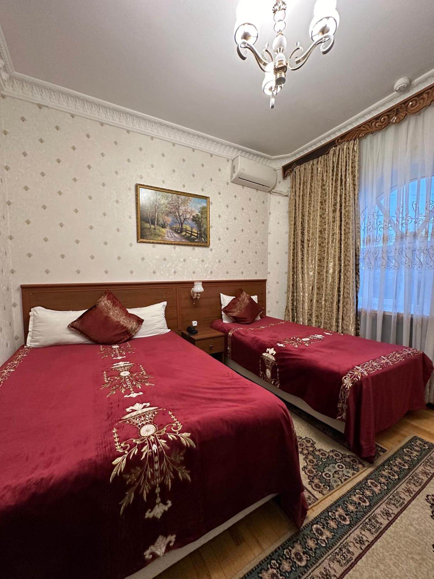 Sarbon Hotel Ташкент Екстер'єр фото
