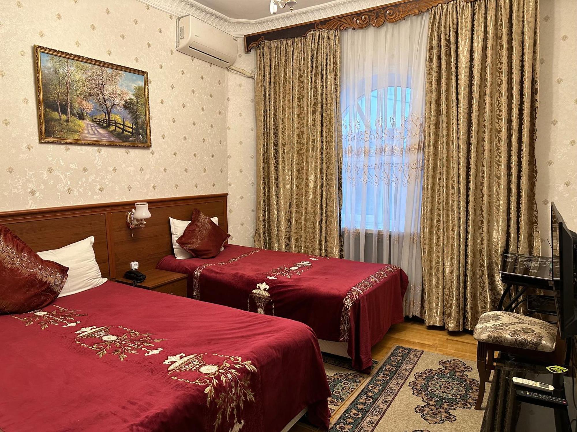 Sarbon Hotel Ташкент Екстер'єр фото