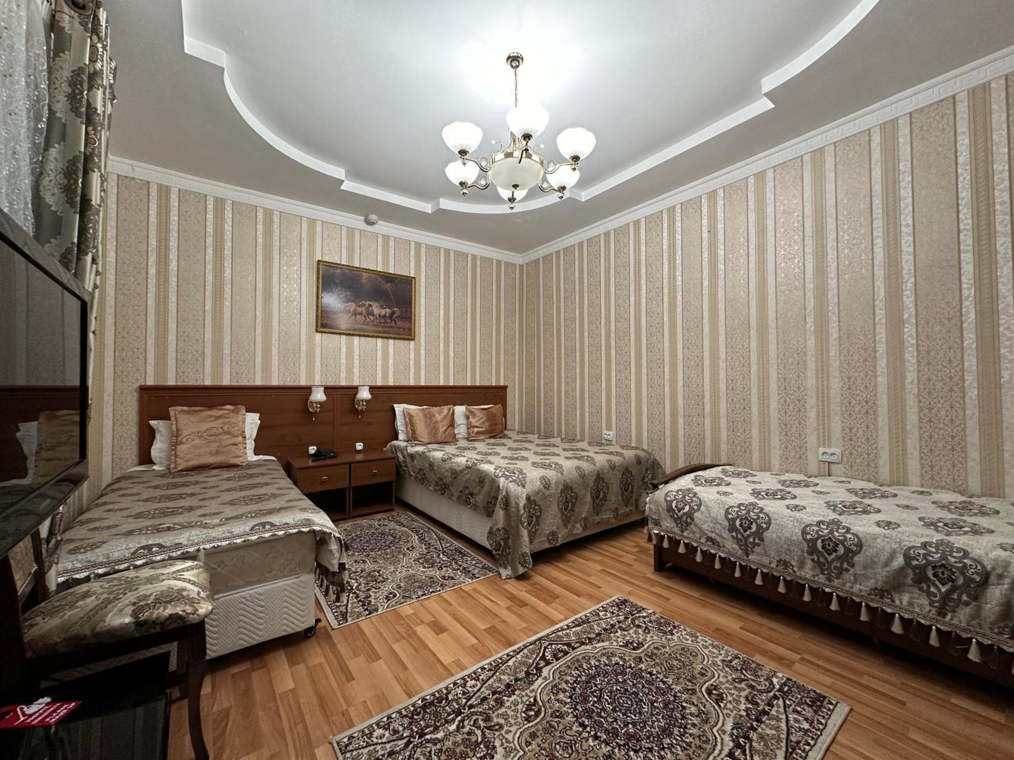Sarbon Hotel Ташкент Екстер'єр фото