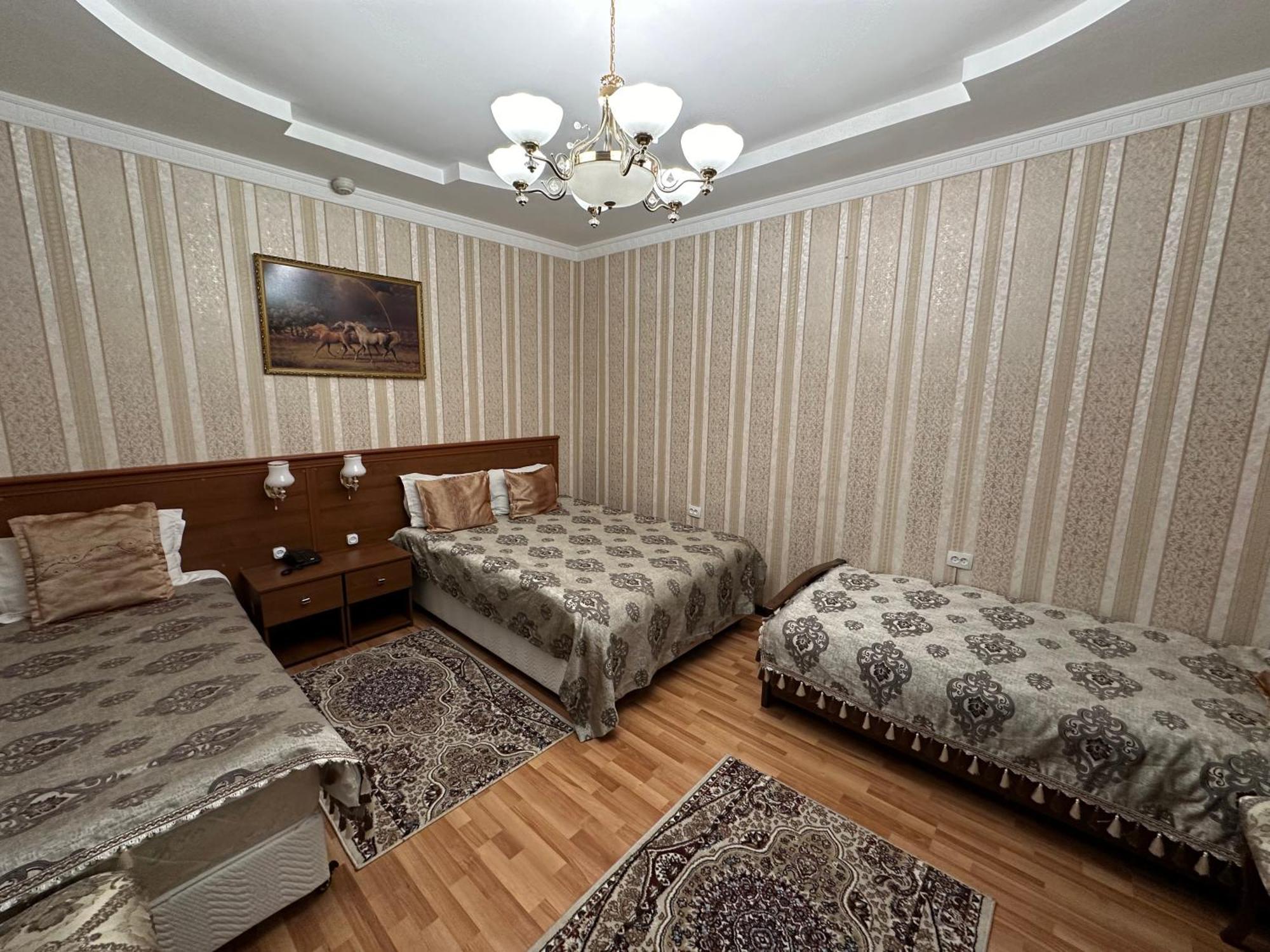 Sarbon Hotel Ташкент Екстер'єр фото